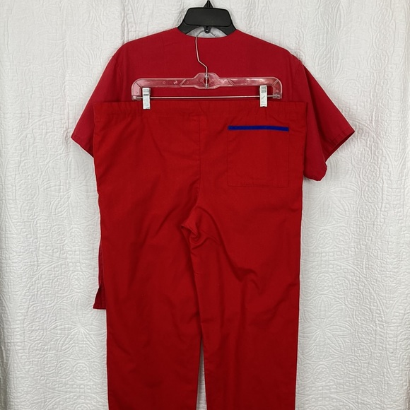 MLB Genuine Merchandise Women’s Texas Rangers Scrub Set sz Small - Picture 6 of 14